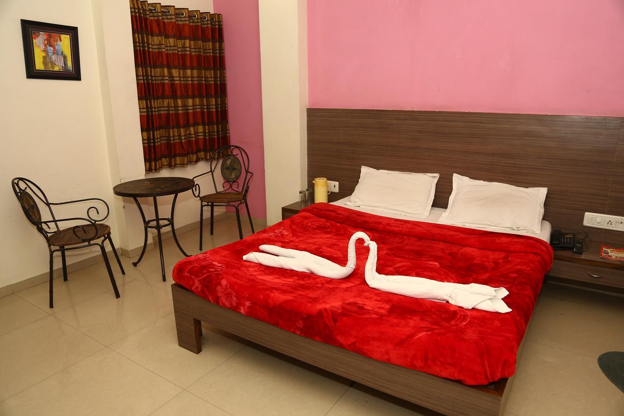 Hotel Kunal Ābu Road Exteriér fotografie